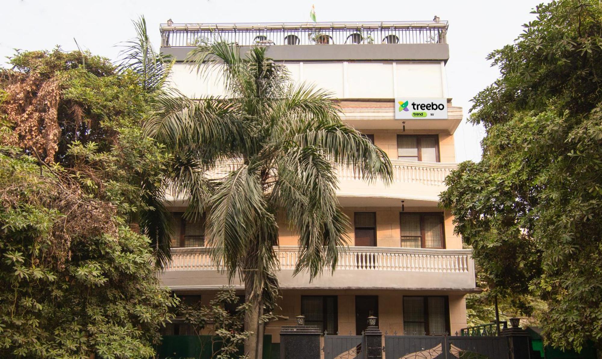 Super Townhouse Sushant Lok Phase 1 Formerly Hotel Neven غورغاون المظهر الخارجي الصورة